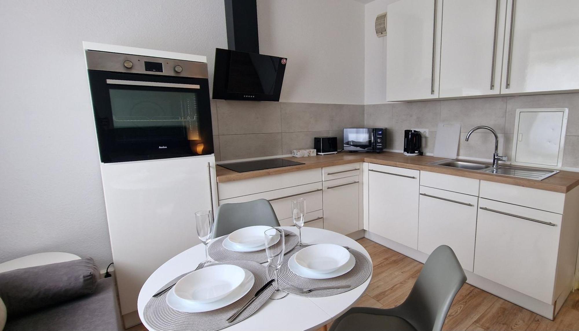 Zentrum Apartment - Oled Tv - Ps4 - Balkon - Parking Chemnitz Extérieur photo